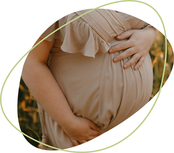 Bauch einer schwangeren Frau